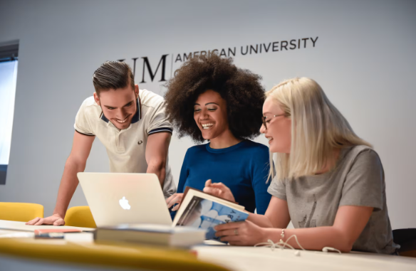 Top MBA Schools for Business Management3