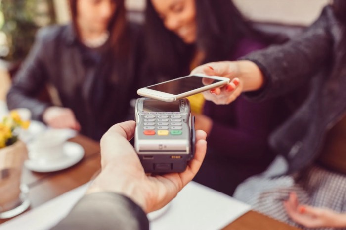 Payment online solutions popular